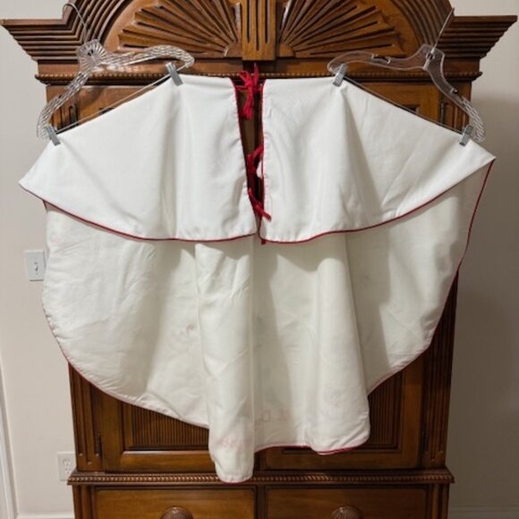 Sleigh Hill Trading Co. 12 Dogs of Christmas Tree Skirt 54" Holiday - Picture 7 of 9